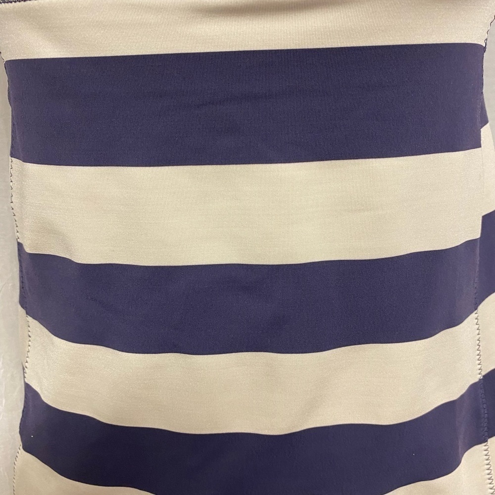 Lululemon Stuff your bra tank 2 - Picture 3 of 7